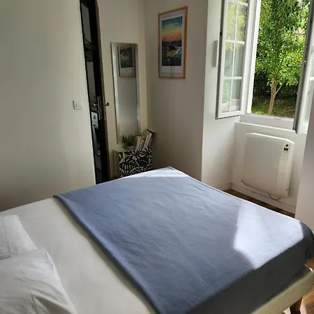 Agreable A Les Bains * Камбо-ле-Бен